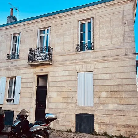 Furnished Studio In A Quiet Authentic Area Near Amenities Daire Bordeaux