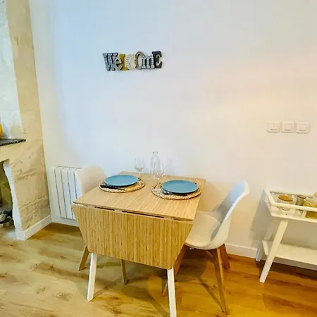 Daire Furnished Studio In A Quiet Authentic Area Near Amenities Bordeaux